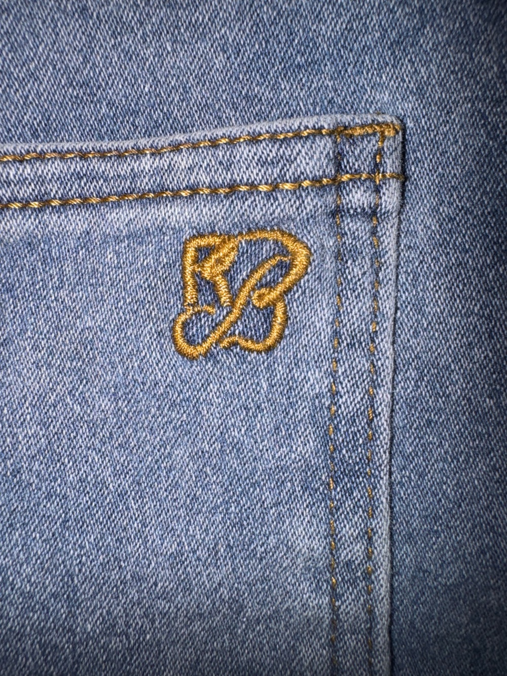 Blue Wide-Leg Jeans with Bow Appliqués - Picture 11 of 14
